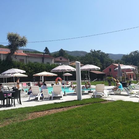 Agriturismo La Palazza 萨拉孔西利纳 外观 照片