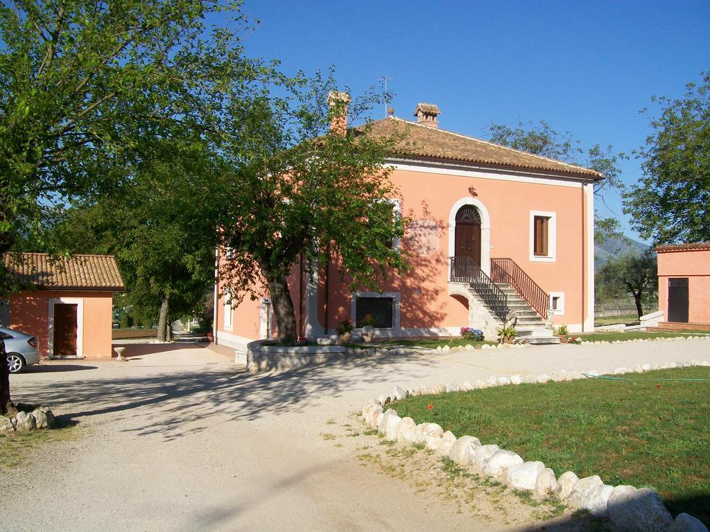 Agriturismo La Palazza 萨拉孔西利纳 外观 照片